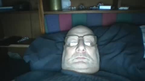Snapshot of tebb61 chatting on 05-30-26, 09:06 Mark online show from 05-30-26, 09:06