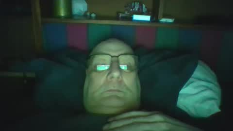 Snapshot of tebb61 chatting on 06-02-26, 06:26 Mark online show from 06-02-26, 06:26