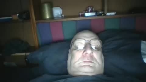 Snapshot of tebb61 chatting on 06-03-26, 07:11 Mark online show from 06-03-26, 07:11