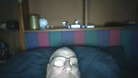 Snapshot of tebb61 chatting on 06-06-26, 09:25 Mark online show from 06-06-26, 09:25