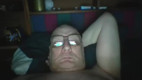 Snapshot of tebb61 chatting on 06-07-26, 07:45 Mark online show from 06-07-26, 07:45