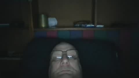 Snapshot of tebb61 chatting on 06-22-26, 05:04 Mark online show from 06-22-26, 05:04