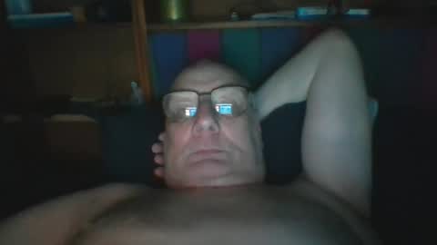 Snapshot of tebb61 chatting on 06-24-26, 07:51 Mark online show from 06-24-26, 07:51