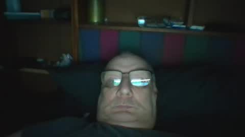 Snapshot of tebb61 chatting on 07-01-26, 07:43 Mark online show from 07-01-26, 07:43
