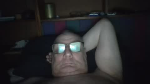 Snapshot of tebb61 chatting on 07-12-26, 08:05 Mark online show from 07-12-26, 08:05