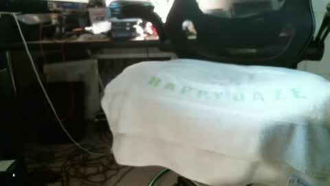 Snapshot of techloot chatting on 07-16-26, 04:02 techloot online show from 07-16-26, 04:02