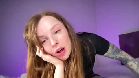 Mary     X TechnoElfff  INST    fansly kissmary online show from 03-21-26, 06:11