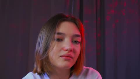 all me precious   online show from 03-06-26, 05:48