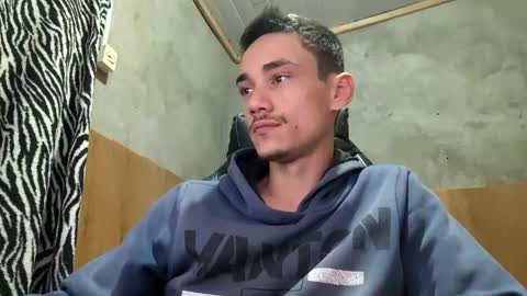 Snapshot of tecnicogatu chatting on 09-24-25, 05:33 tecnicogatu online show from 09-24-25, 05:33