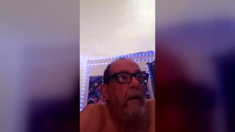 Snapshot of tedestep2 chatting on 07-23-26, 01:58 tedestep2 online show from 07-23-26, 01:58