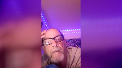 Snapshot of tedestep2 chatting on 07-25-26, 04:10 tedestep2 online show from 07-25-26, 04:10