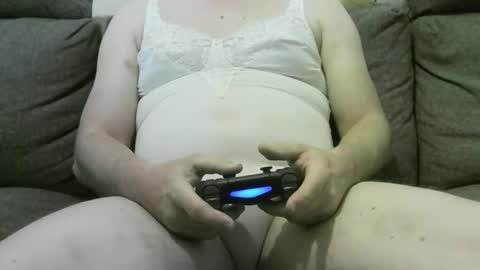 Chris online show from 11-21-25, 09:46