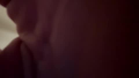 Twizzler online show from 11-01-25, 04:14