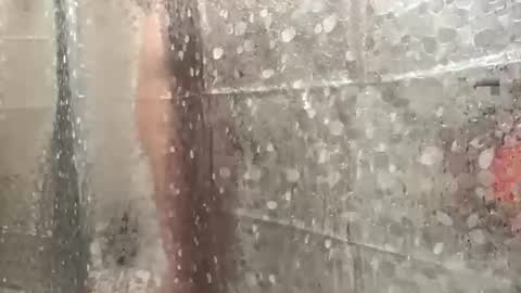 Twizzler online show from 01-11-26, 10:59