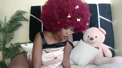 Kittie online show from 04-21-26, 07:03