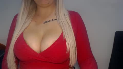 Teeyara  online show from 10-25-25, 07:27