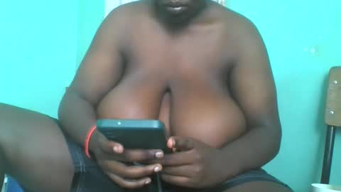 teezzy33 online show from 02-20-26, 06:37