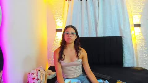 tefi smit online show from 05-26-26, 06:59