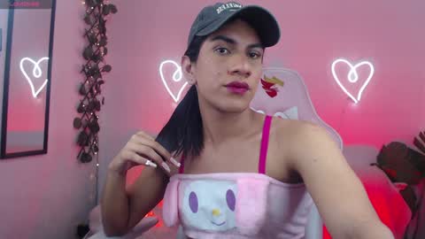 tefy_bratz online show from 02-05-25, 01:54