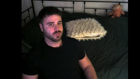 Snapshot of tehvillain chatting on 10-15-25, 03:17 tehvillain online show from 10-15-25, 03:17