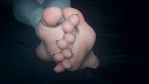 Viv West online show from 01-10-26, 04:47