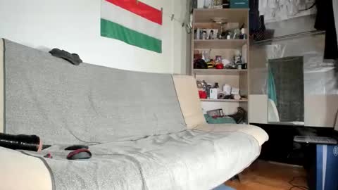 Snapshot of telepaticman chatting on 01-14-26, 03:28 Virg Lszl online show from 01-14-26, 03:28