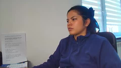 Snapshot of tell_me_goddess chatting on 05-27-26, 12:13 Amazing SALOME online show from 05-27-26, 12:13