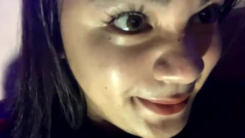 Snapshot of temptation_happiness chatting on 01-23-25, 09:39 Just call me Tiara online show from 01-23-25, 09:39