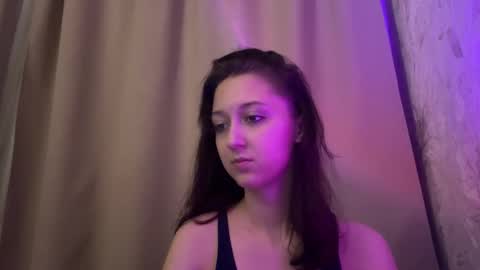 Snapshot of temptingvision chatting on 11-17-25, 03:18 temptingvision online show from 11-17-25, 03:18