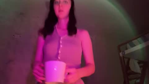 Snapshot of temptingvision chatting on 12-20-25, 02:02 temptingvision online show from 12-20-25, 02:02