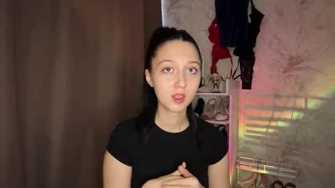 temptingvision online show from 03-18-26, 07:55