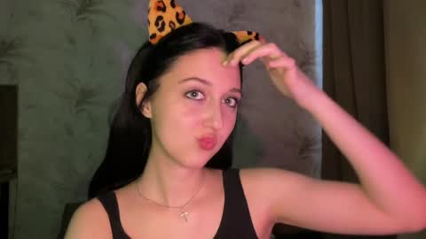 temptingvision online show from 04-25-26, 10:18