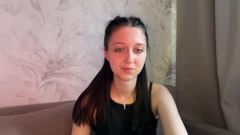 Snapshot of temptingvision chatting on 05-16-26, 10:12 temptingvision online show from 05-16-26, 10:12