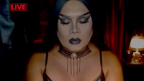 Snapshot of temptress_cocoxxx chatting on 06-21-26, 05:21 Mistress Coco online show from 06-21-26, 05:21