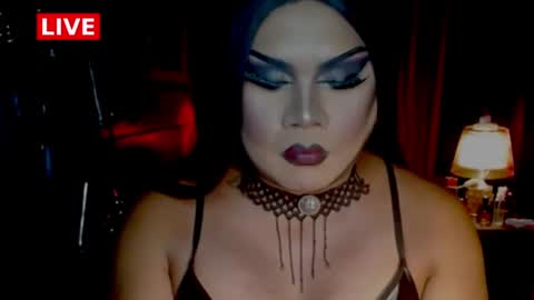 Snapshot of temptress_cocoxxx chatting on 06-25-26, 05:45 Mistress Coco online show from 06-25-26, 05:45