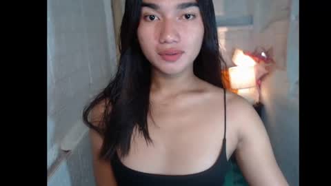 TransGoddessZhandria online show from 04-29-26, 10:52