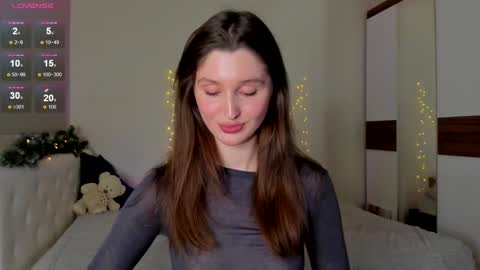 Snapshot of tender_babyy chatting on 12-21-24, 02:26 Sexy girl Li online show from 12-21-24, 02:26