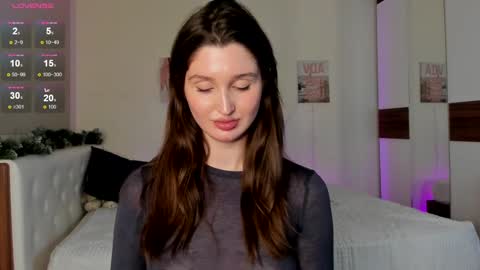 Snapshot of tender_babyy chatting on 01-11-25, 05:18 Sexy girl Li online show from 01-11-25, 05:18