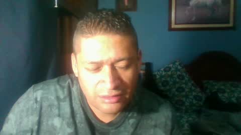 Snapshot of tender_eldelatienda chatting on 12-15-24, 01:57 Fabio Canavaro online show from 12-15-24, 01:57