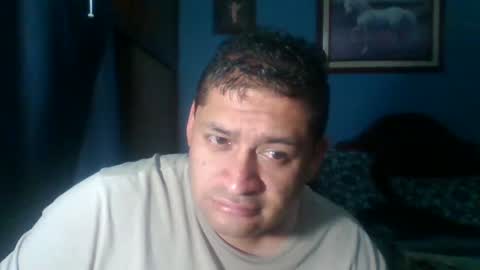 Snapshot of tender_eldelatienda chatting on 01-09-25, 03:15 Fabio Canavaro online show from 01-09-25, 03:15