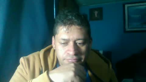 Snapshot of tender_eldelatienda chatting on 02-28-25, 03:04 Fabio Canavaro online show from 02-28-25, 03:04