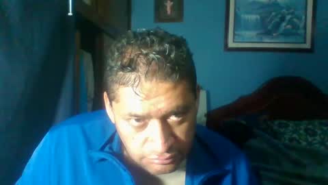 Snapshot of tender_eldelatienda chatting on 03-04-25, 02:06 Fabio Canavaro online show from 03-04-25, 02:06