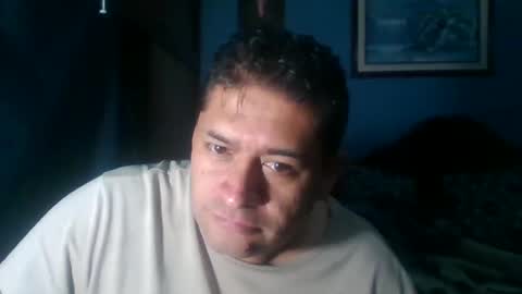 Snapshot of tender_eldelatienda chatting on 03-12-25, 01:58 Fabio Canavaro online show from 03-12-25, 01:58