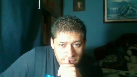 Snapshot of tender_eldelatienda chatting on 10-10-25, 01:37 Fabio Canavaro online show from 10-10-25, 01:37
