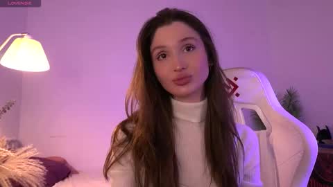 Amina online show from 11-28-25, 10:07