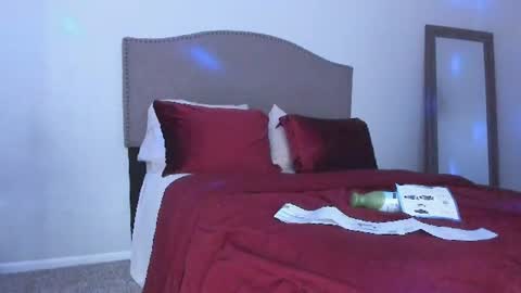 tenderg7 online show from 07-25-26, 06:49