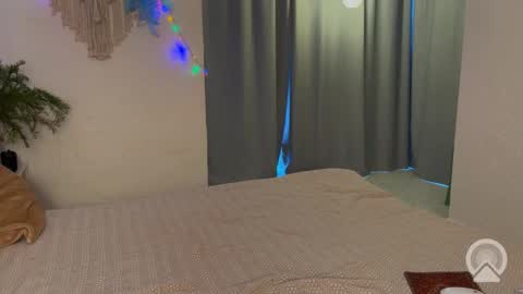 inst r0seamber0 online show from 01-19-26, 01:15