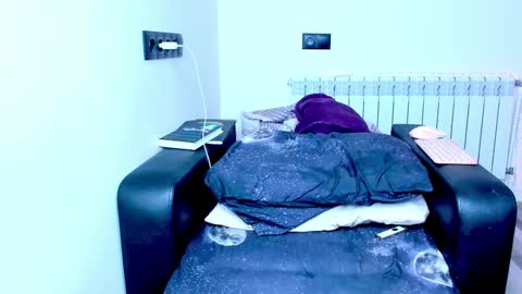 Kira online show from 11-27-25, 03:08