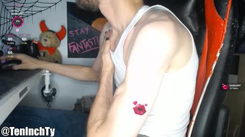 Ty online show from 10-10-25, 04:11