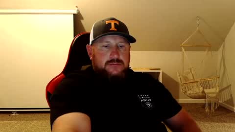 Snapshot of tenn239 chatting on 06-27-26, 01:21 tenn239 online show from 06-27-26, 01:21